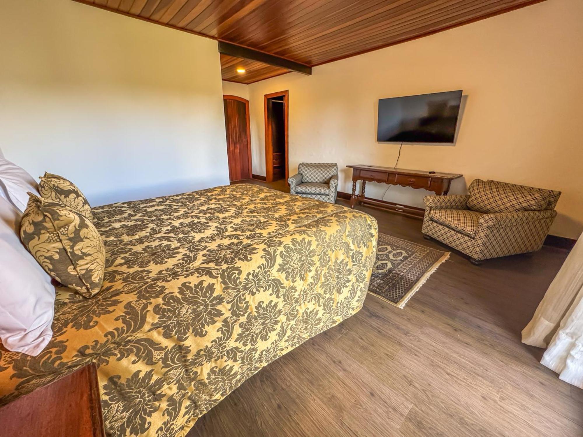 Mansao Nacional Inn Campos do Jordao Exterior photo