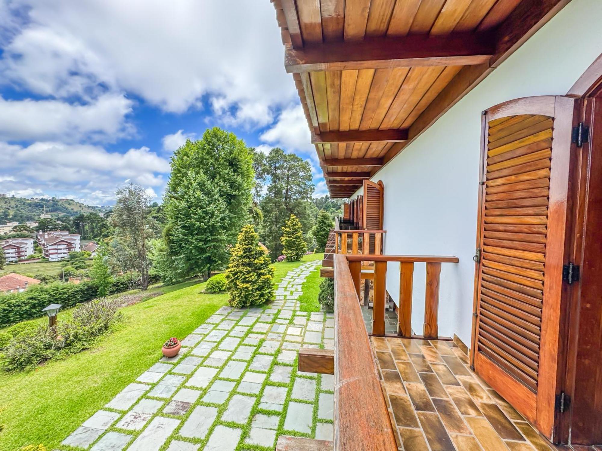 Mansao Nacional Inn Campos do Jordao Exterior photo